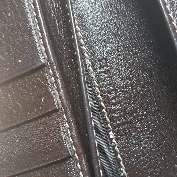 Gucci Wallet - Picture 5 of 13